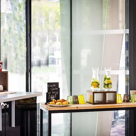 Ibis Styles Paris Meteor Avenue D'Italie-3